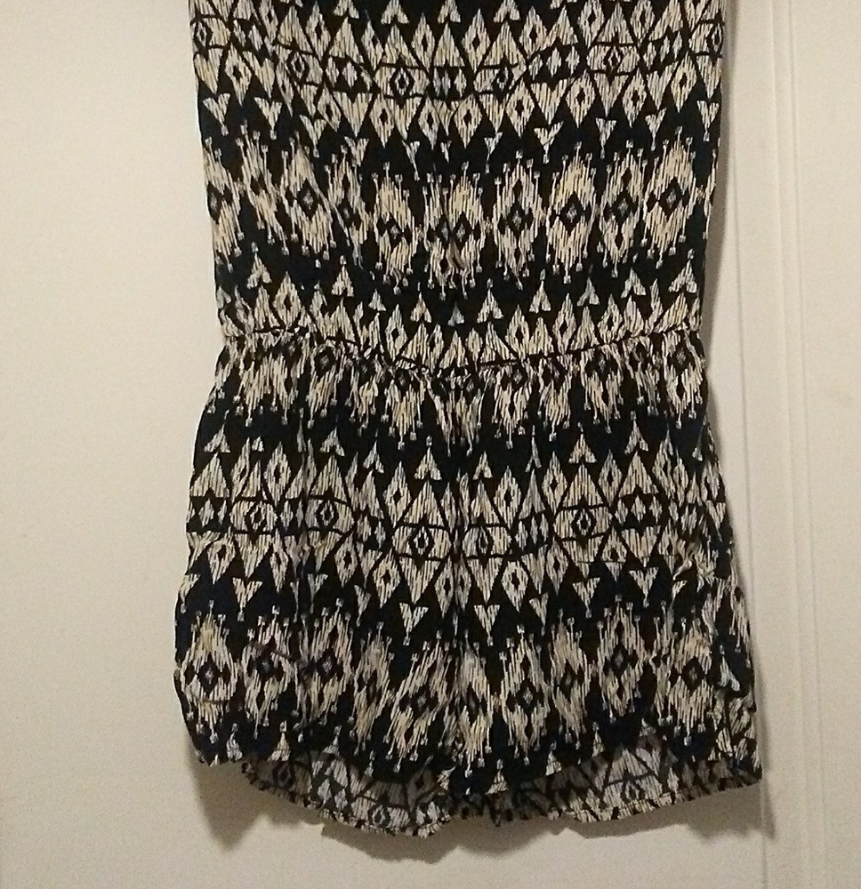 Rompers - Picture 2 of 2
